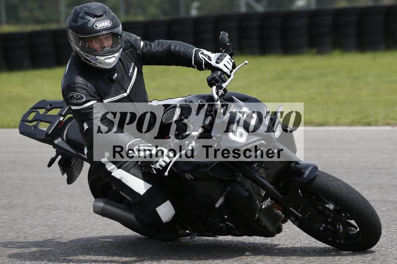 /Archiv-2024/29 12.06.2024 MOTO.CH Track Day ADR/Gruppe blau/66